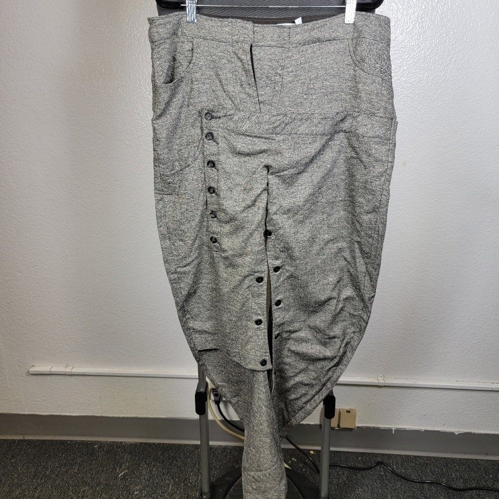 JW Los Angeles Grey Buttoned Leg And Front Design Pants Curved Leg